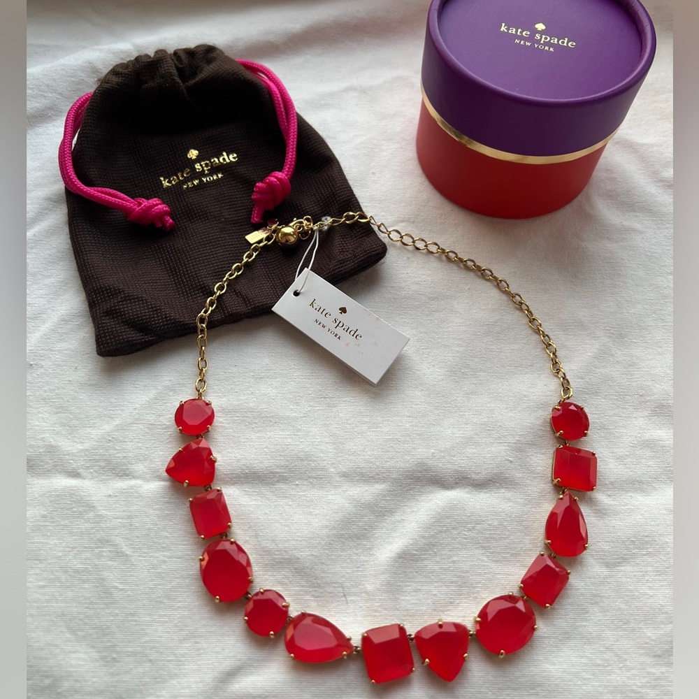 NWT Vintage Kate Spade Day Tripper Chunky Necklace in Pink with Gold Hardware